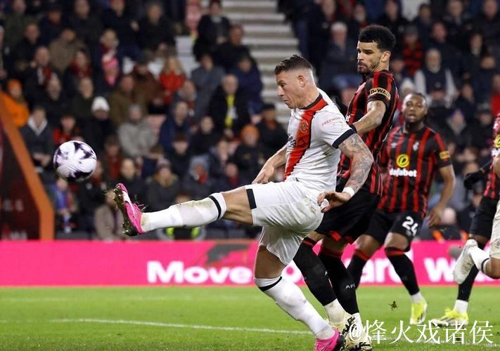 伯恩茅斯成首支在曼联主场三场联赛中均攻入3+球的球队